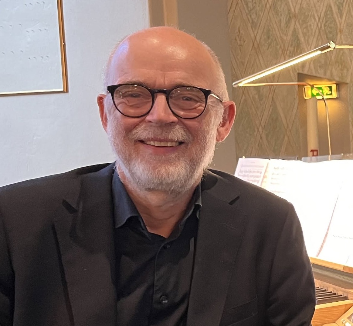 Trond ved spillepulten